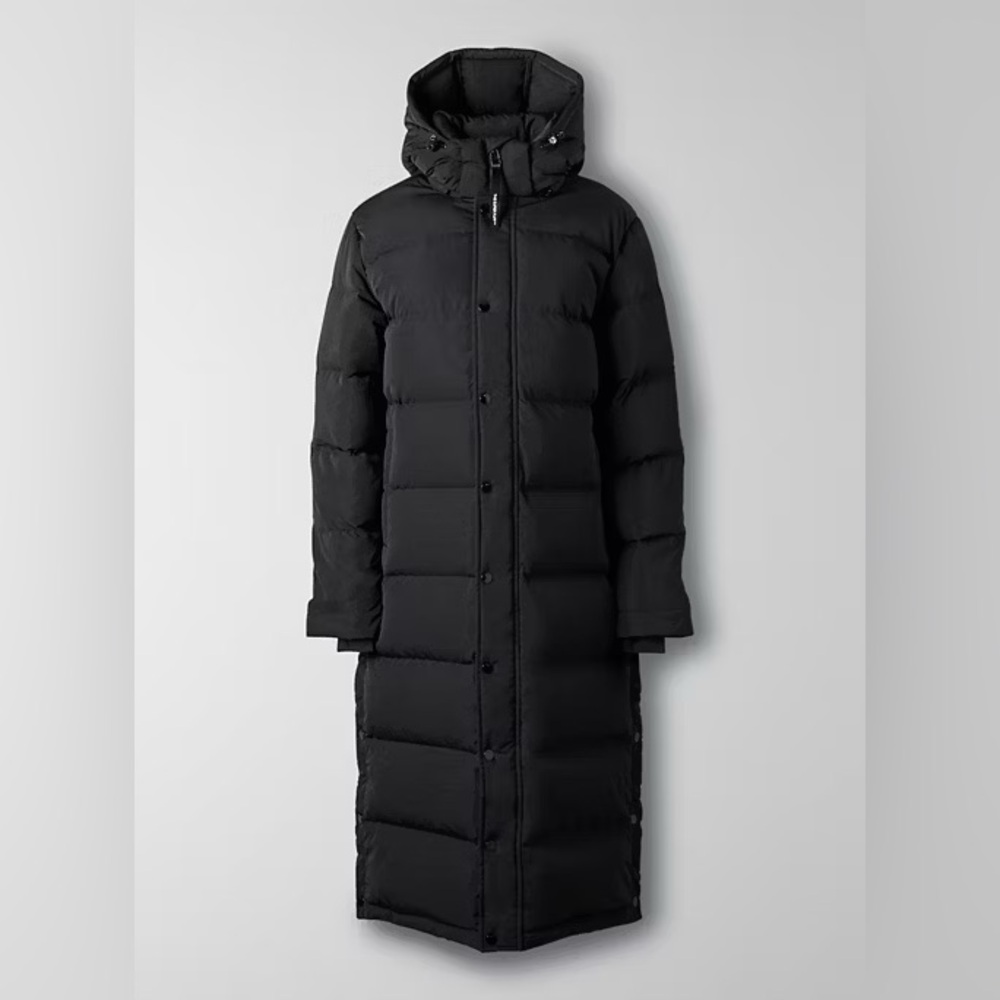 Aritzia The Super Puff Long - Black Matte
